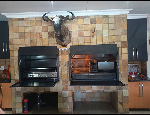 3 BEDROOM HOUSE FOR SALE IN GOLF PARK